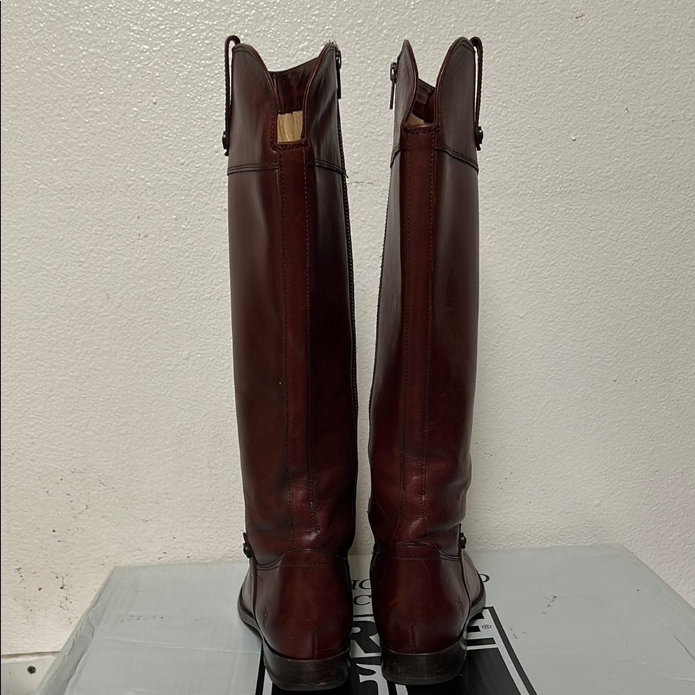 FRYE MELISSA BUTTON INSIDE ZIP COGNAC DISTRESSED LEATHER RIDING BOOT - Picture 4 of 10